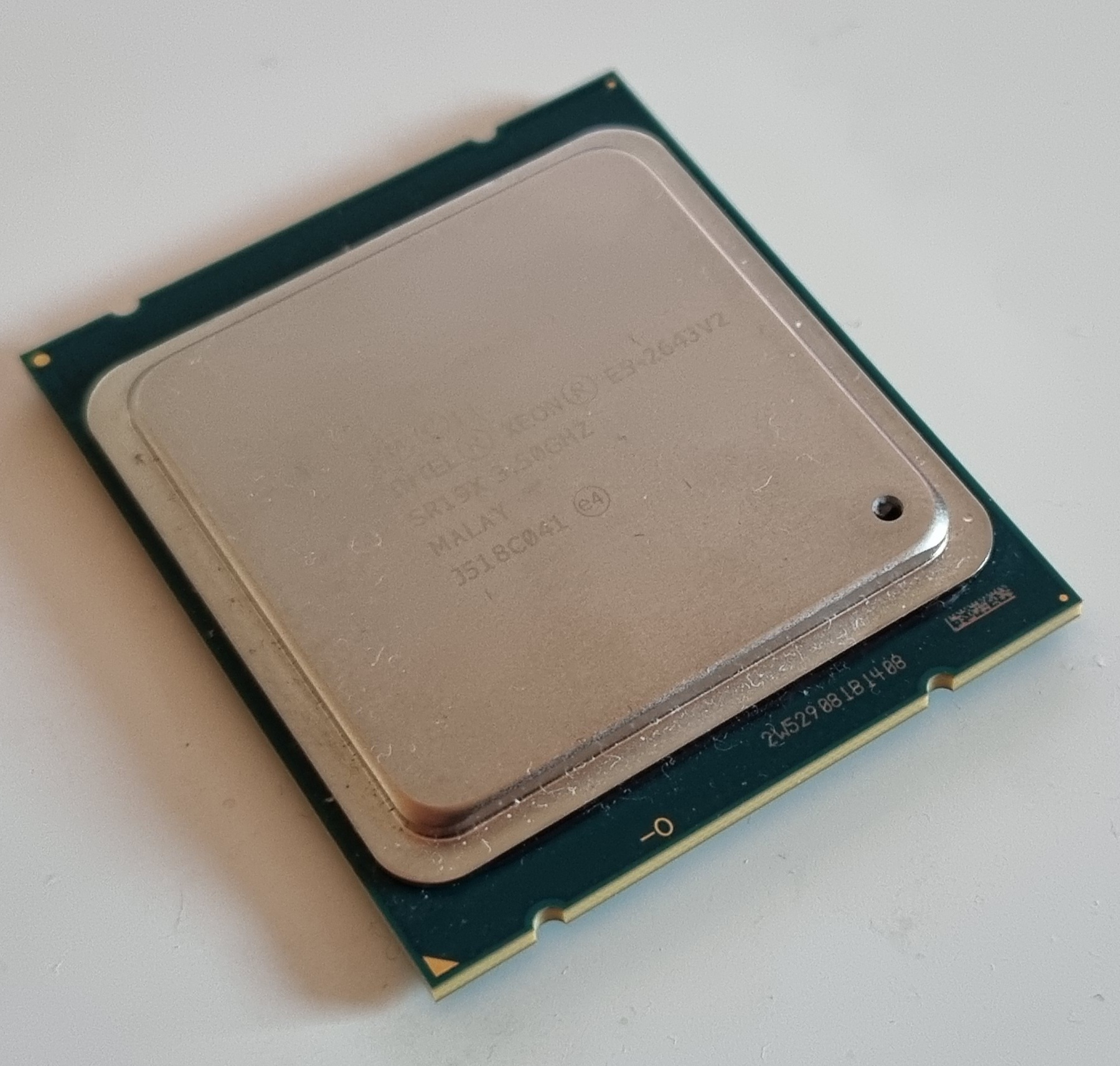 Intel xeon e5-2643 v2 procesor (6c/12t, 3.50Ghz) - sr19x - socket 2011