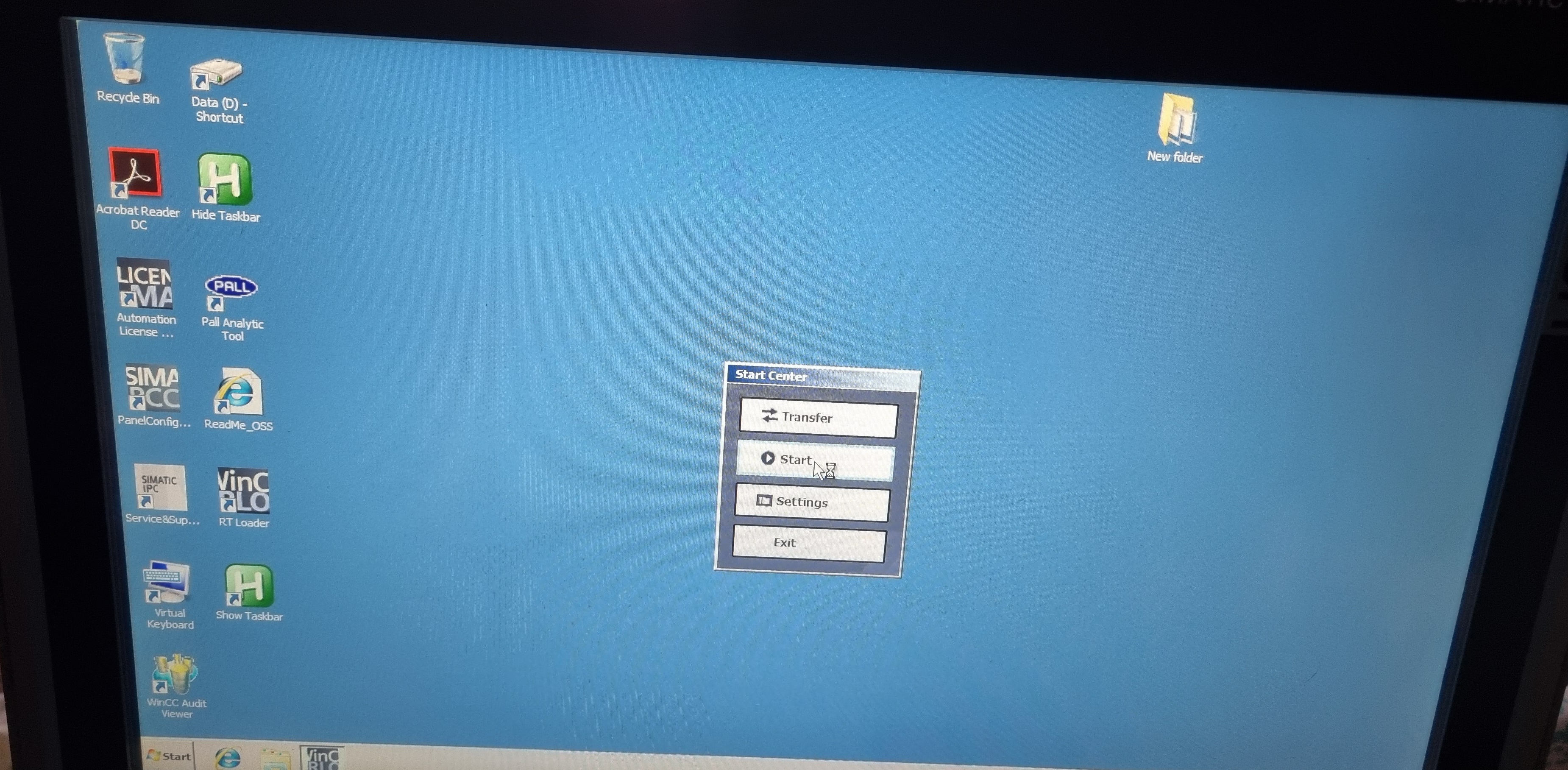 Siemens Simatic IPC677D – Industrial PC with 19" Touch Panel